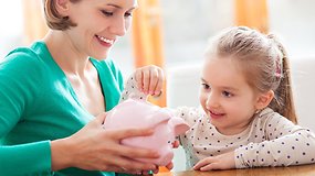 Kaip išmokyti vaikus taupyti?