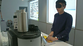 Dizaineris sukūrė inovatyvius virtuvinius įrankius, lengvinančius maisto gamybos procesą akliesiems