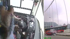 Vairuotojo ir keleivės ginčas sukėlė Kiniją sukrėtusią pražūtingą autobuso avariją