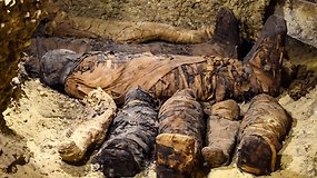 Įspūdingas radinys Egipto požemiuose: aptikta 40 puikiai išsilaikiusių mumijų