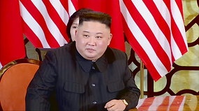 Pirmasis Kim Jong Uno kartas: atsakė į užsienio žurnalisto klausimą