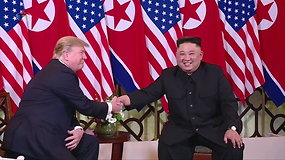 Šiaurės Korėjos žiniasklaidos reportažas apie D.Trumpo ir Kim Jong Uno susitikimą