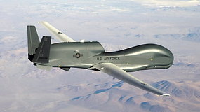 Iranas numušė JAV bepilotę skraidyklę – pasiuntė Amerikai „aiškią žinią“