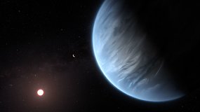 Mokslininkai paskelbė sensacingą atradimą: potencialiai gyventi tinkančioje egzoplanetoje rasta vandens