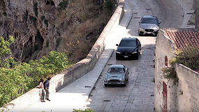 Gyventojus pribloškė dramatiškos automobilių gaudynės – išskirtiniai vaizdai iš filmavimo aikštelės