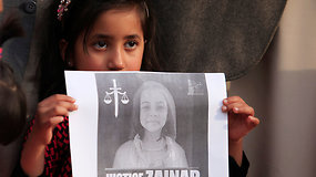 Po septynmetės išprievartavimo ir nužudymo Pakistane reikalaujama teisingumo