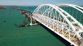 Tilto į aneksuotą Krymą statybos