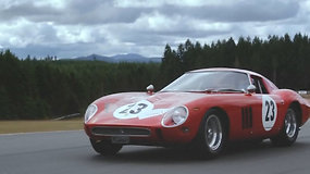 1962-ųjų lenktyninis „Ferrari“ gali tapti brangiausiu kada nors aukcione parduotu automobiliu