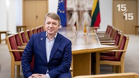 15/15: &bdquo;valstiečių&ldquo; Vyriausybė: teisė pasirinkti vakciną, į universitetą &ndash; be egzaminų