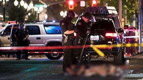 Portlande nerimsta protestai: po demonstrantų susidūrimo nušautas žmogus