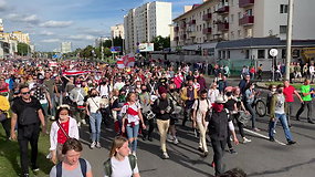 Savaitgalis Baltarusijoje: Minske žygiavo 150 tūkst. protestuotojų, sulaikyta per 400 žmonių