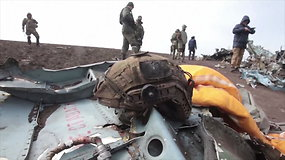 Ukraina neteko dviejų sraigtasparnių, kuriais naktimis išgabendavo sužeistuosius