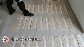 Klaipėdos kriminalistai sulaikė asmenis įtariamus padėjimu legalizuoti nusikalstamu būdu įgytą turtą