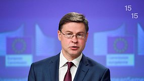 15/15: Valdis Dombrovskis: EK toliau palaiko Lietuvą konflikte su Kinija, bet reikia politinio dialogo