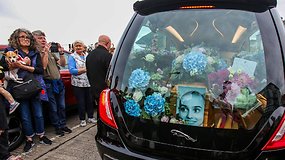 Airija atsisveikina su liepą mirusia atlikėja Sinéad O'Connor