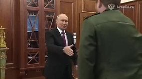 Kremlius paskelbė V.Putino ir R.Kadyrovo susitikimo vaizdo įrašą