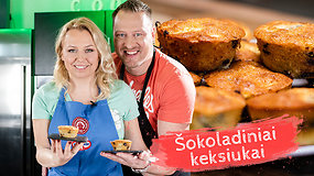 „Tarasovai virtuveje“: mokinys pralenkė mokytoją – Viliaus šokoladiniai keksiukai su bananais