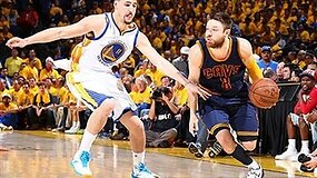 Matthew Dellavedova vienas pagrindinių Cavaliers pergalės kalvių antrose finalo rungtynėse