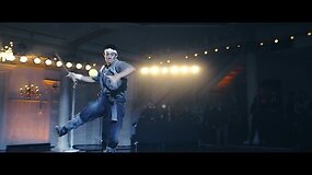 Kei Nishikoris teniso raketę i&scaron;keitė į samurajaus kardą 