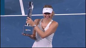 Kar&scaron;tame ir alinančiame gražuolių finale Marija &Scaron;arapova nugalėjo Aną Ivanovič