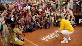 Novakas Džokovičius Romos turnyro finale užtikrintai nugalėjo Rogerį Federerį