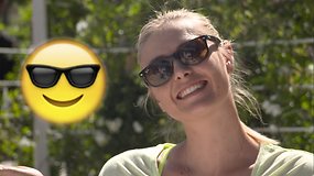 WTA žvaigždės  atkartojo „emoji“ šypsenas