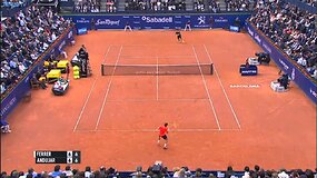Kei Nishikoris Barselonos finale kovos su staigmeną pateikusiu Pablo Andujaru