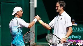 Ričardas Berankis poroje su rusu sukūrė sensaciją ir nugalėjo geriausią visų laikų tenisininkų porą