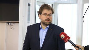 Panevėžio teisme pasirodė K.Bartoševičius: nuo komentarų susilaikė, advokatas prašys bylą perkelti į Vilnių
