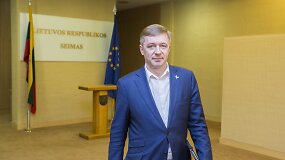 Pusmečiu vyresnis Ramūnas Karbauskis Sauliaus Skvernelio pyktį laiko amžiaus ir politinės nepatirties rezultatu