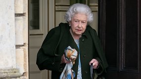 Prastėjant 96 m. Karalienės Elžbietos sveikatai, karališkoji šeima suskubo būti šalia