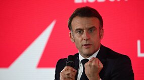 Po įtampos Ovaliajame kabinete tarp Zelenskio ir Trumpo, Macronas palaiko Ukrainą
