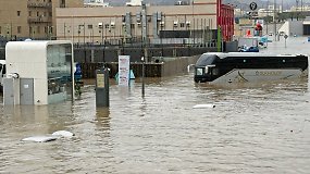 Saudo Arabijos švenčiausią miestą Meką užtvindė smarkios liūtys