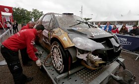 Sebastieno Loebo &bdquo;Citroen DS3 WRC&ldquo; po avarijos