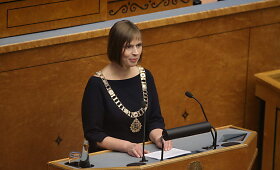 Kersti Kaljulaid prisaikdinta Estijos prezidente