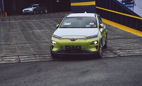 Į gatves i&scaron;rieda naujasis &bdquo;Hyundai Kona Electric&ldquo;