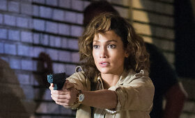 Jennifer Lopez serialo &bdquo;Shades of Blue&ldquo; filmavimuose