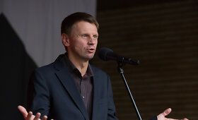 Per &bdquo;Sostinės dienas&ldquo; Rolandas Kazlas žiūrovams skaitė eiles