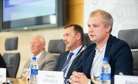 Seime vyko spaudos konferencija &bdquo;Ar yra alternatyvų karui dėl Punios &scaron;ilo?&ldquo;