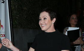 Vėžio gydymo kursą baigusi Shannen Doherty grįžo ant raudonojo kilimo