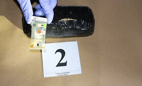 Pareigūnai slaptos operacijos metu sulaikė didžiulį kiekį heroino kontrabandos