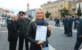 Žurnalistė Ligita Juknevičiūtė i&scaron; policijos gavo pagyrimo ra&scaron;tą už pilieti&scaron;kumą