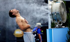 Į Australiją atkeliavo alinanti kar&scaron;čio banga