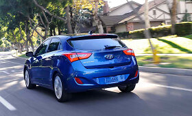 Atnaujintas &bdquo;Hyundai Elantra GT&ldquo;