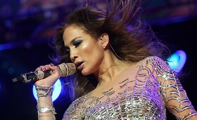 Aktorei ir dainininkei Jennifer Lopez &ndash; 45-eri