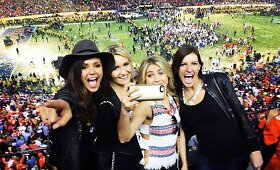 &bdquo;Super Bowl&ldquo; fiestoje &scaron;ėlo ir sportui neabejingos garsenybės