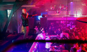 &bdquo;Mojo Lounge Kaunas&ldquo; publiką &scaron;okdino Egidijus Sipavičius