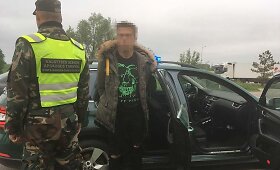 Kalvarijos pasieniečiai sulaikė pavogtus &bdquo;VW Touareg&ldquo; ir &bdquo;BMW X5&ldquo;
