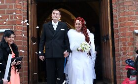 Džordana Butkutė ir Elegijus Strasevičius 2012 m. 12 mėn. 12 d. Kaune i&scaron;kėlė juodai baltas vestuves
