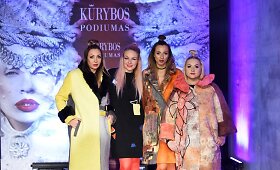 Garsūs kauniečiai &bdquo;Kūrybos podiume&ldquo; rinko originaliausią dizainerių kolekciją